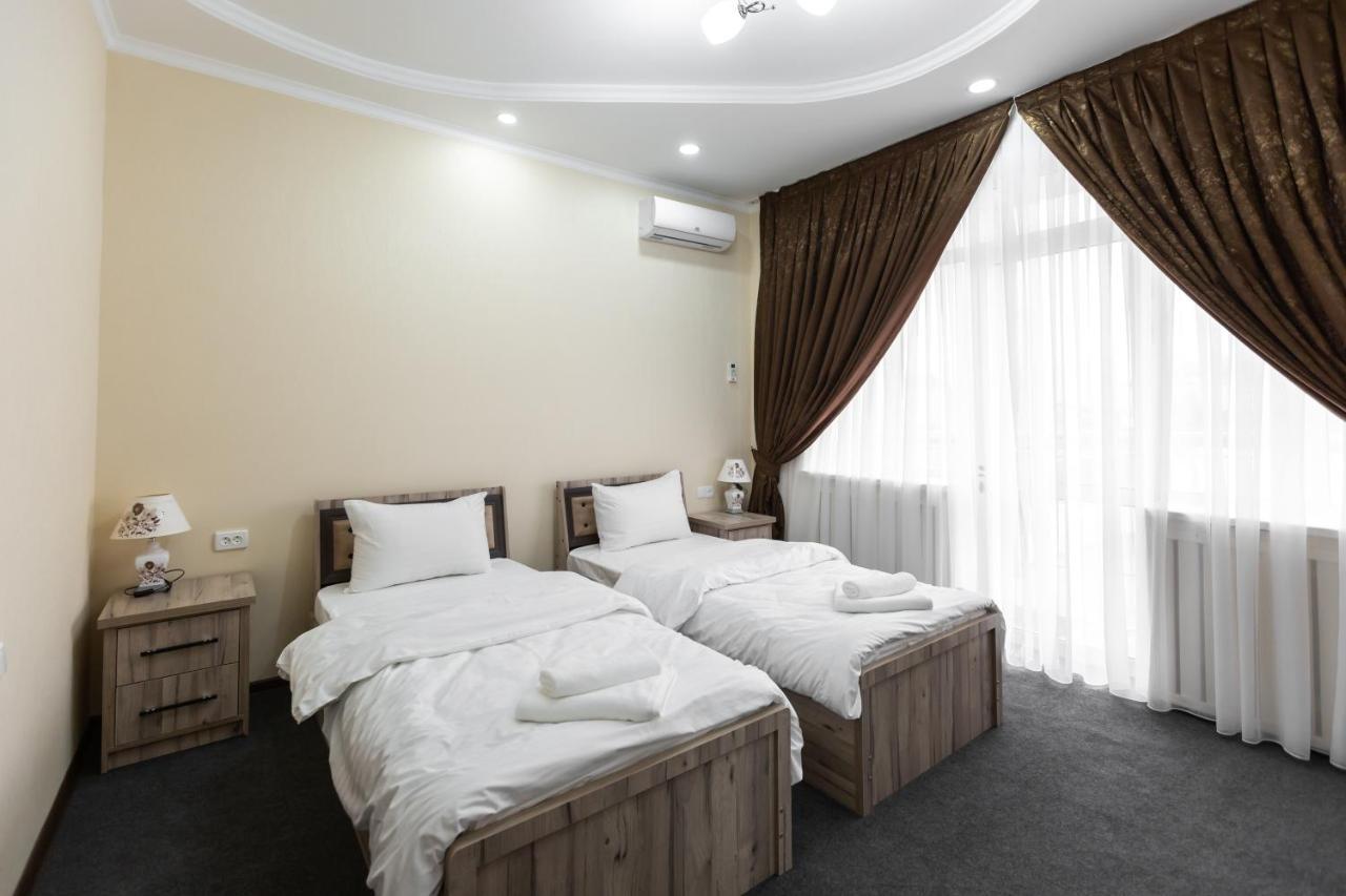 Light Hotel Tashkent Exterior foto