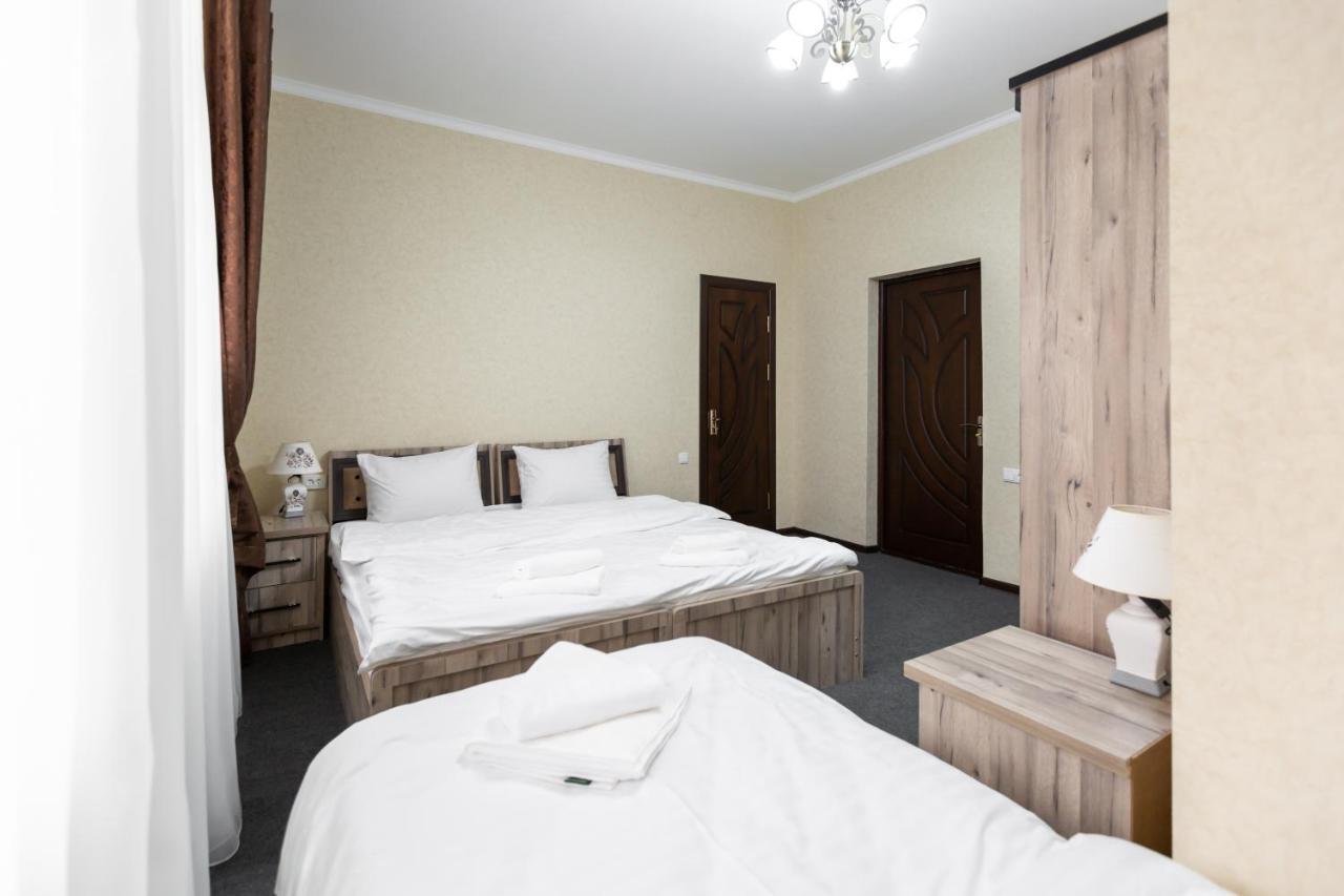 Light Hotel Tashkent Exterior foto